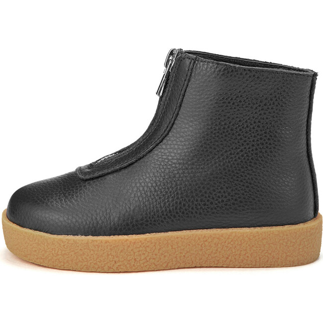 Jasper Winter, Black