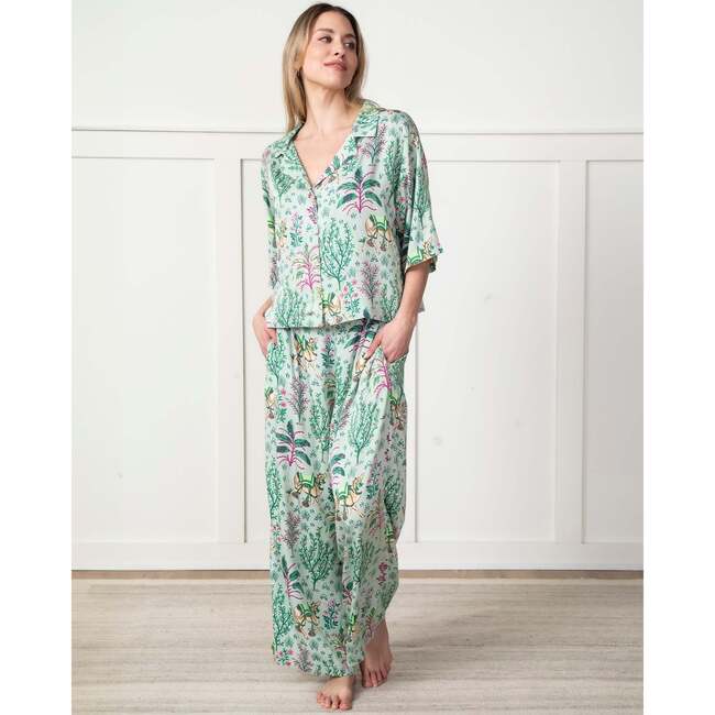 Camel's Courtyard, Satin Wildest Dreams Set, Avocado
